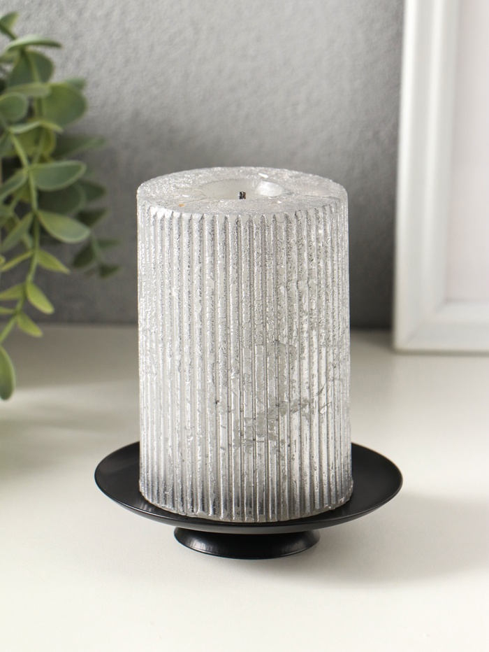 Металлический подсвечник плоский «Чашка на подставке», 10 см, чёрный