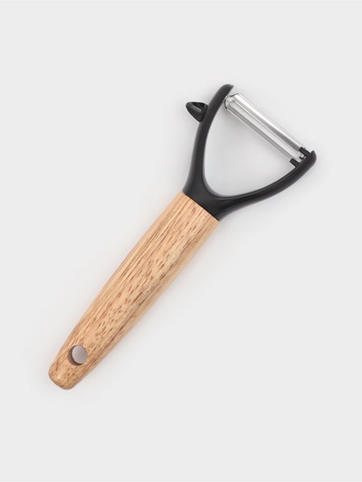 Овощечистка Magistro, 17×7×2.5 см, нержавеющая сталь, ручка каучук, бежевая, чёрная