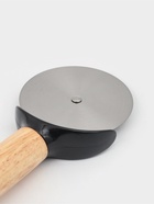 Нож для пиццы Magistro, 20×8×3 см, нержавеющая сталь, ручка каучук, бежевая, чёрная - Фото 3