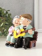 Фигурка полистоун «Дедуля играет на гитаре для бабули», 12×9×12 см - фото 68181613