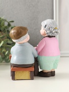 Фигурка полистоун «Дедуля с бабулей - семейные будни», 13×8.5×12 см - фото 68181627