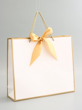 Пакет подарочный, ламинированный, белый, с бантом, 35×30×10 см