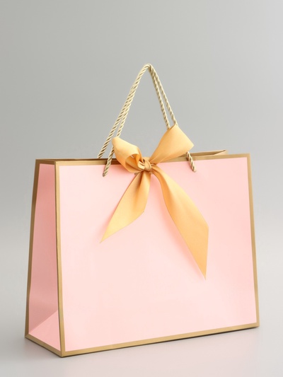 Пакет подарочный, ламинированный, розовый, с бантом, 32×25×11 см
