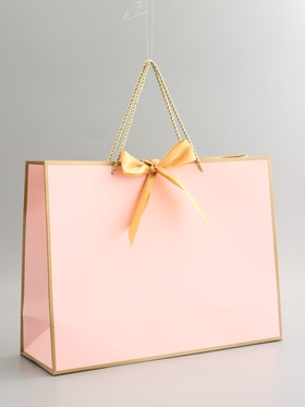 Пакет подарочный, ламинированный, розовый, с бантом, 43×32×14 см