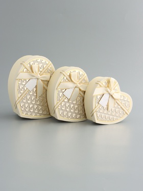 Набор подарочных коробок 3 в 1 сердца, кремовый, 22×20×9; 18.5×17×7.5; 16×14×6 см