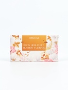 Подарочный набор гифтбокс «8 марта»: шоколад, монпансье, крем для рук, чай, косметичка - фото 809460700