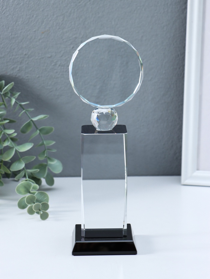 Стела наградная, фигура стекло «Медаль», медаль d=8 см, площадка 5.5×11.8 см, 7×8×24 см