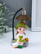 Фигурка светящаяся «Малышка в шляпке, с гусём», полистоун, зелёный, 3×AG3, 5.5×7×17 см - фото 68182541