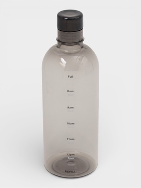 Бутылка для воды с мерной шкалой, 750 мл, 7.5×22.5 см, полистирол, чёрная