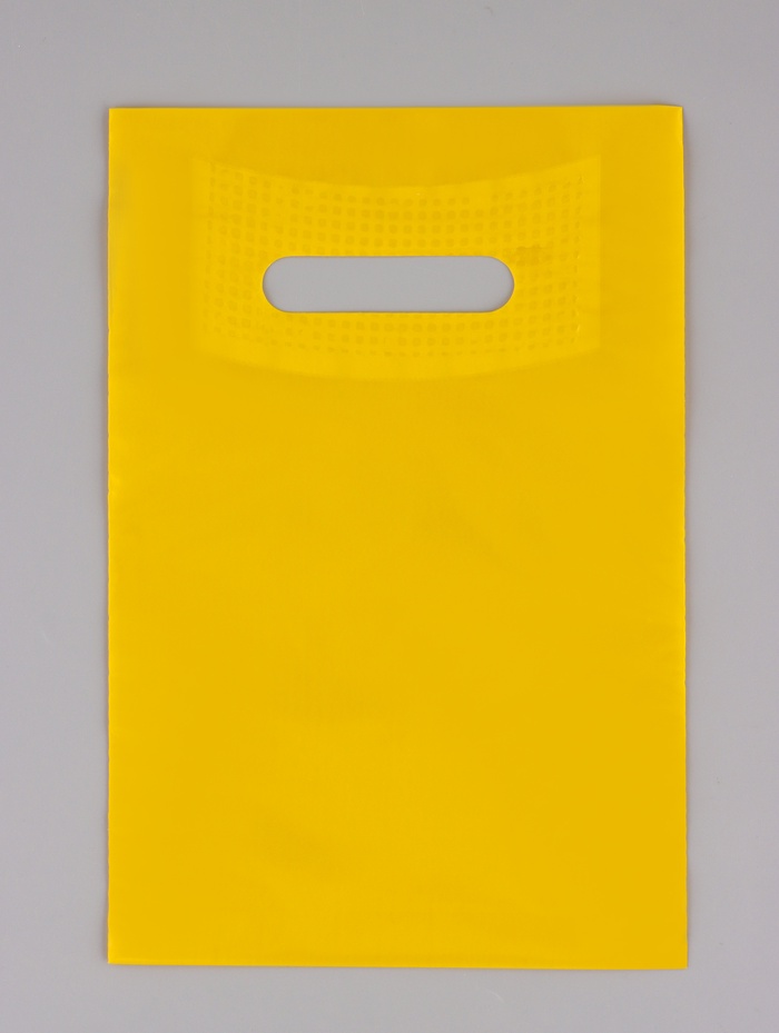 Пакет полиэтиленовый с вырубной ручкой, жёлтый 20×30 см, 60 мкм - Фото 1