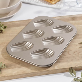 {{photo.Alt || photo.Description || 'УЦЕНКА Форма для выпечки с а/п покрытием 26.5×18.5×2.5 см «Голд» 6 ячеек'}}