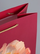 Пакет подарочный ламинированный «Пион», бордовый, 18×22.3×10 см - фото 68977333