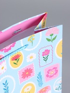 Пакет подарочный ламинированный «Цветы в рамке», 26×12×32 см - фото 68977561