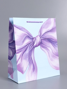 Пакет подарочный ламинированный «Сиреневый бант», 26×12×32 см
