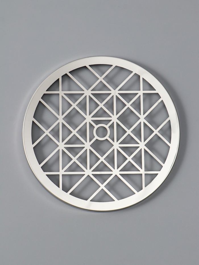 Крышка металлическая для вазы 