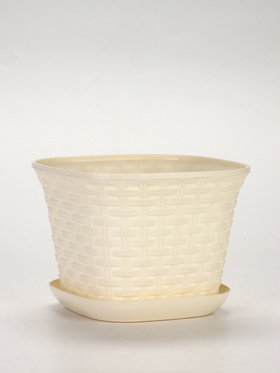 Кашпо для цветов «Ротанг», 4.6 л, 22.4×22.4×16.5 см, пластиковое, с поддоном, бежевое