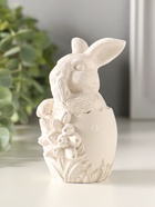 Фигурка гипс «Заяц пасхальный с букетом», 11×6 см  (артикул 10982495)  большой выбор товаров оптом и в розницу по низким ценам с доставкой