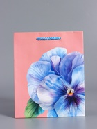 Пакет подарочный ламинированный, «Взгляд фиалки», нежно розовый, 18×22.3×10 см - фото 68978630