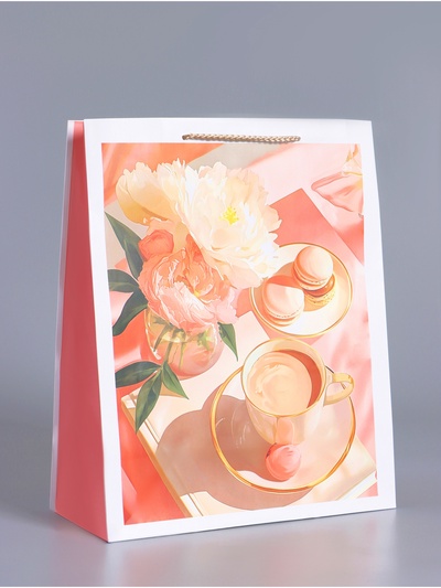 Пакет подарочный ламинированный «Самой желанной», розовый, 26×12×32 см