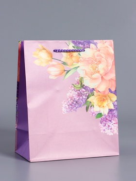 Пакет подарочный ламинированный «Особенный знак внимания», пурпурно сиреневый, 18×22.3×10 см