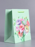 Пакет подарочный ламинированный «Весенний букет», мятный, 18×22.3×10 см - фото 68978740