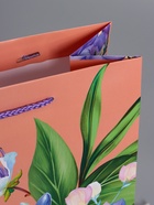 Пакет подарочный ламинированный «Цветы эмоций», персиковый, 26×12×32 см - фото 68978873