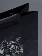 Пакет подарочный ламинированный «Сила характера», чёрный, 26×12×32 см - фото 68978885