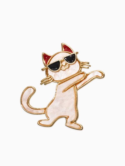 Брошь перламутровый «Котёнок в очках», белая в золоте