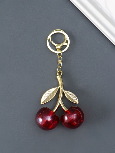 Брелок для ключей на кольце с карабином «Вишенки», 7.5×6×2.8 см