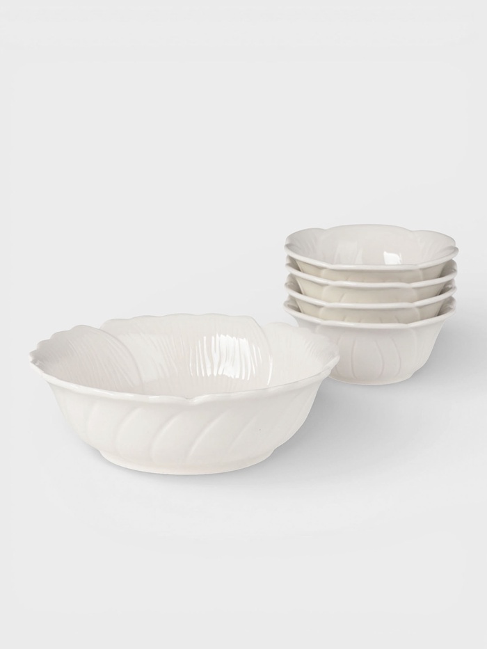 Салатники «Цветок», набор 5 шт.: 1 шт. 390 мл, 4 шт. 100 мл, керамика, белые - Фото 1