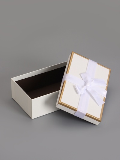 Набор подарочных коробок 3 в 1, прямоугольные, молочный, 23×16×9.5; 21×14×8; 19×12×6.5 см