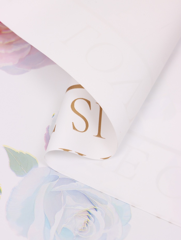 Пленка для цветов, «Розы», белая, 57×57 см