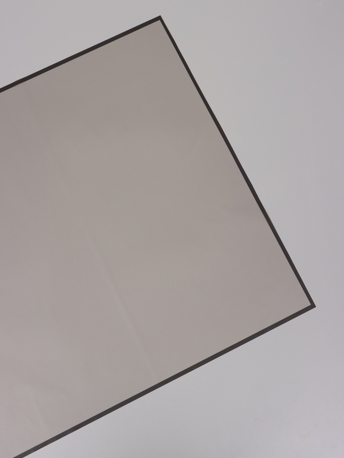 Пленка флористическая для цветов, «Полупрозрачная кайма», черная, 57×57 см - Фото 1