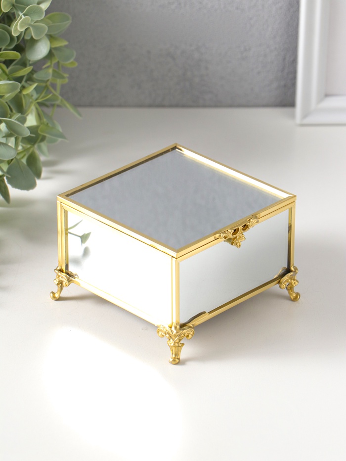 Шкатулка для украшений стекло с металлическим каркасом «Зеркальная на ножках», под золото, 10.5×10.5×7 см - Фото 1