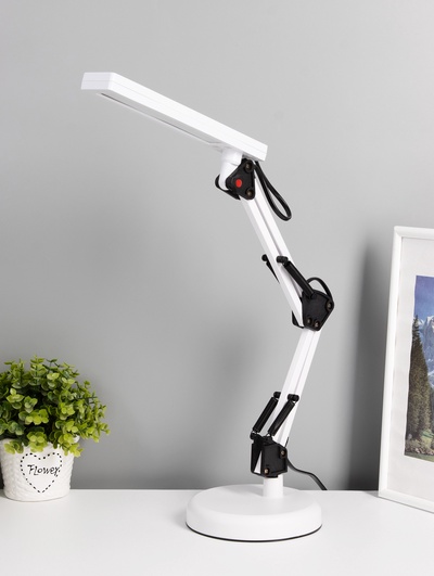 УЦЕНКА Настольная лампа RISALUX «Сигма», LED, 5 Вт, 3000-6000К, струбцина, белая, 22.5×4×55 см
