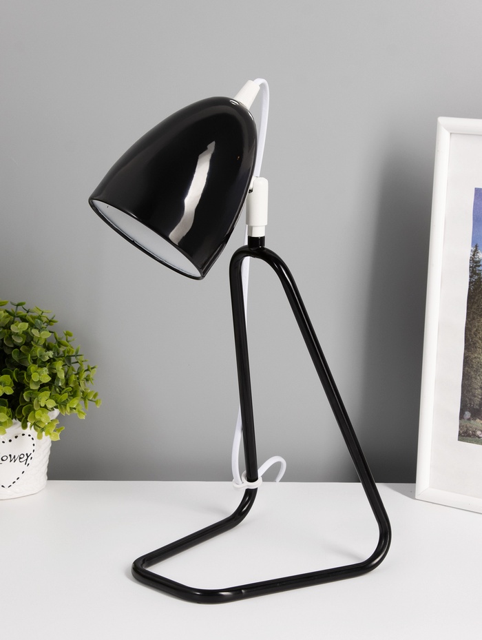 УЦЕНКА Настольная лампа «Стенди», Е27, 40 Вт, чёрно-белая, 15×16.5×38 см - Фото 1