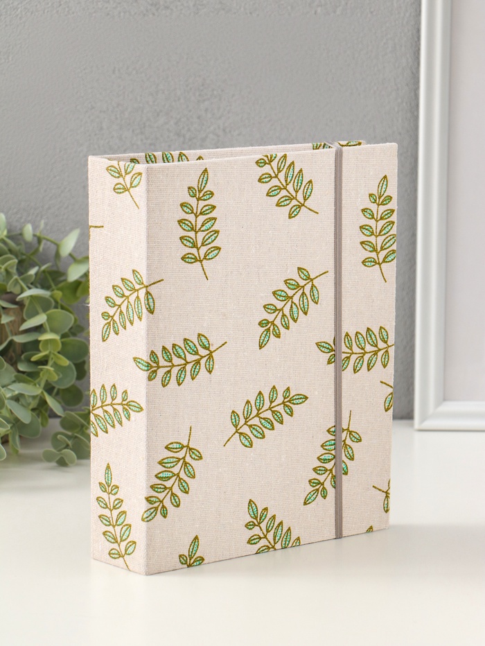 Фотоальбом на 200 фото 10×15 см на резинке «Зелёные веточки», текстиль, 23×17.5×5 см - Фото 1