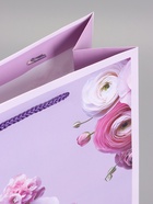 Пакет подарочный ламинированный «Самой красивой», 26×12×32 см - Фото 5