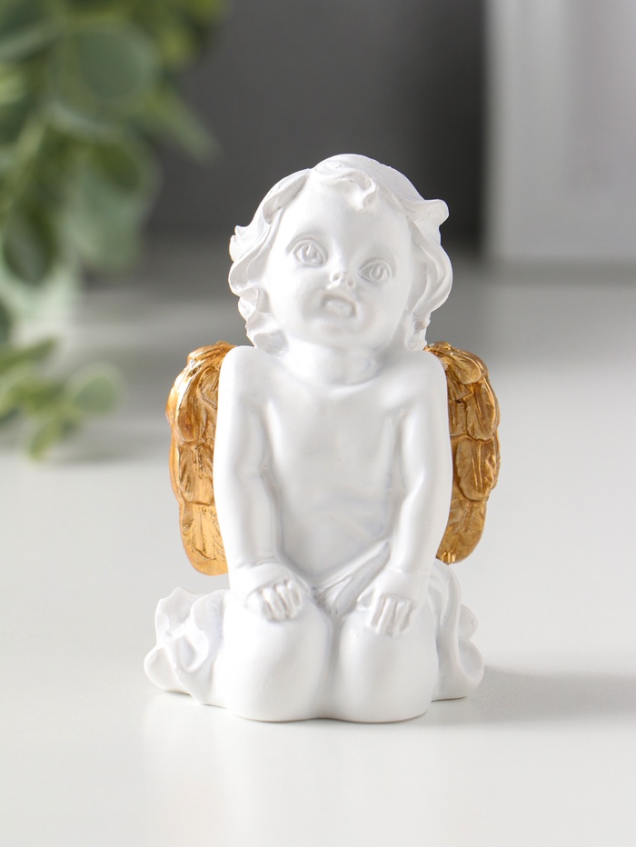 Фигурка полистоун «Белоснежный ангел с золотыми крыльями», 4.5×5×8.5 см
