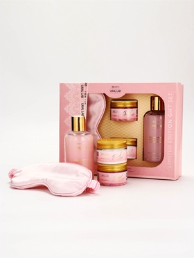 Подарочный набор: гель для душа, скраб в банке, соль в банке, маска для сна URAL LAB