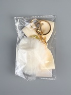 Пушистик на кольце "Бант с подвеской" белый 12х5х5 см 10967169