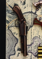 Панно настенное в раме с макетом оружия сувенирного «Карта. Револьверы и 4 пули», 35×43×4.5 см - Фото 5