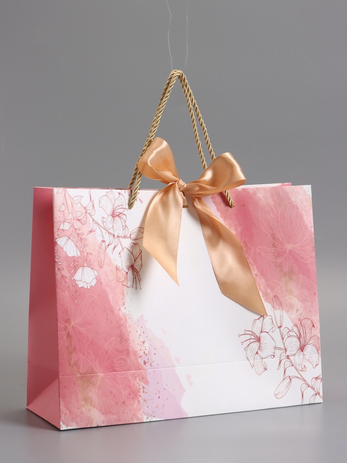 Пакет подарочный ламинированный «Мрамор», розовый с белым, с бантиком, 32×25×11 см - Фото 1
