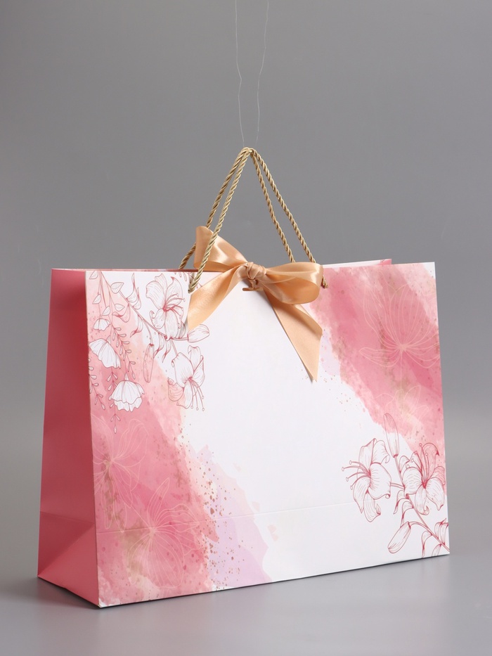 Пакет подарочный ламинированный «Мрамор», розовый с белым, с бантиком, 43×32×14 см - Фото 1