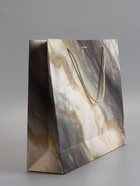 Пакет подарочный ламинированный «Мрамор» , серо-бежевый, с бантиком, 35×30×10 см - Фото 4