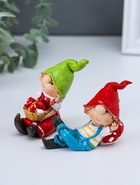 Набор фигурок 2 шт. полистоун «Малыши в длинных колпаках», красный, 3.3×6×6.7 см - Фото 2