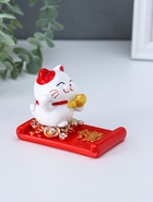 Фигурка - подставка для телефона «Манэки-нэко с золотым слитком», 5.8×8.5×6.5 см - Фото 3