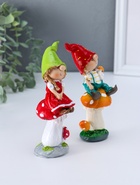 Набор фигурок 2 шт. полистоун «Малыши в длинных колпаках на мухоморах», 4×5.5×14.2 см - Фото 4