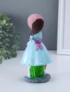 Фигурка полистоун «Девочка с лейкой поливает цветы», 8.8×10.5×20 см - Фото 3