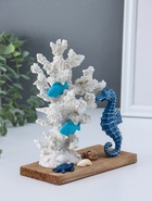 Фигура полистоун «Рыбки и морской конёк у белых кораллов», 7.5×15.7×19.5 см - Фото 3